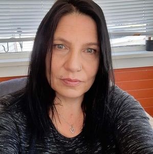 Meet your Posher, Glenda